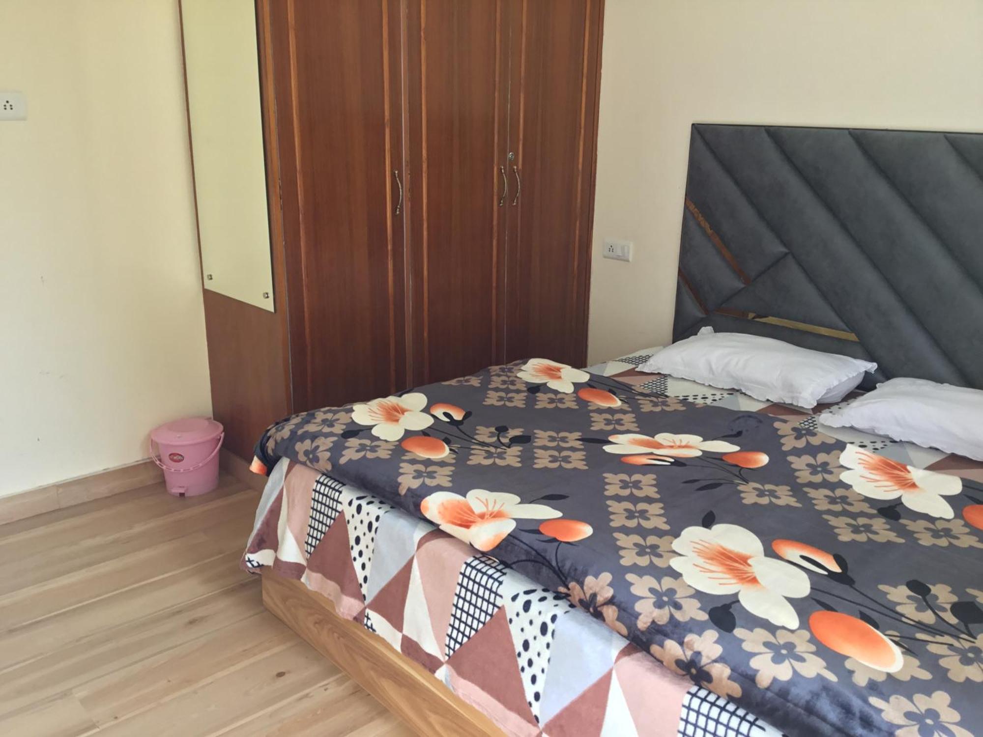 Shimla Vibes B & B Free Pick & Drop From Isbt Shimla Ngoại thất bức ảnh